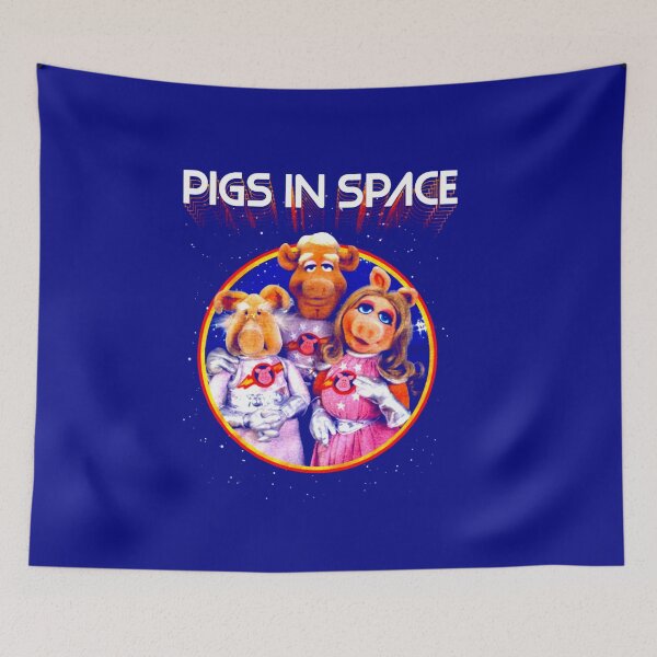 Aperçu de l'œuvre Les Muppets Pigs In Space Soft Fitted 301 créée et vendue par StuffByRoman.