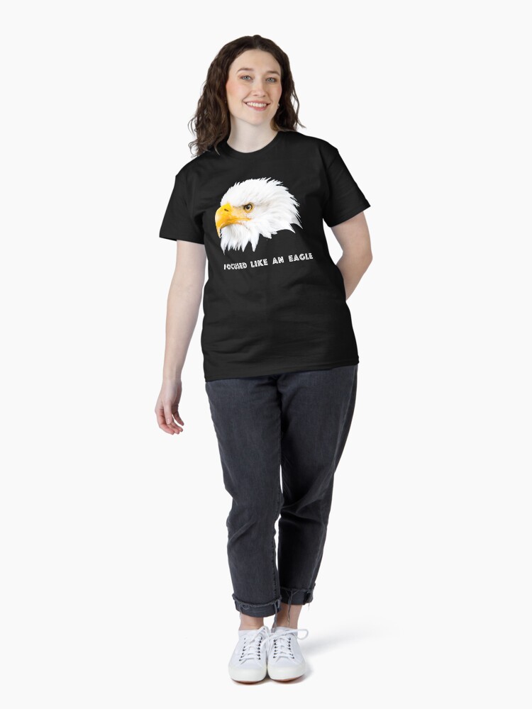 Thumbnail 4 von 7, Classic T-Shirt, Weißkopfseeadler designt und verkauft von Igelchen.