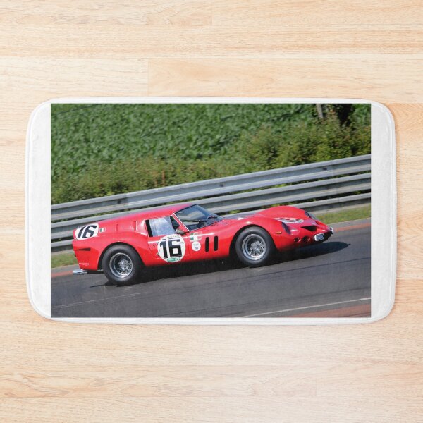 Artikelvorschau, Ferrari 250 GT Sportwagen Le Mans Classic entworfen und verkauft von AndyEvansPhotos.