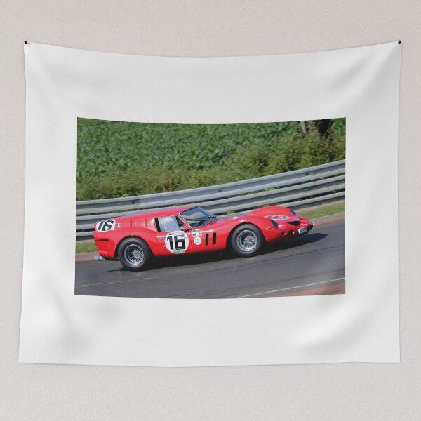 Artikelvorschau, Ferrari 250 GT Sportwagen Le Mans Classic entworfen und verkauft von AndyEvansPhotos.