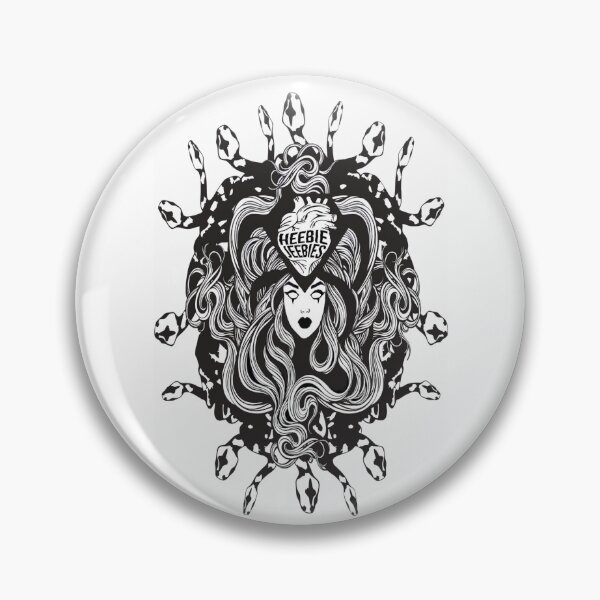 Aperçu de l'œuvre Muse Medusa créée et vendue par HeebiejeebiesCo.