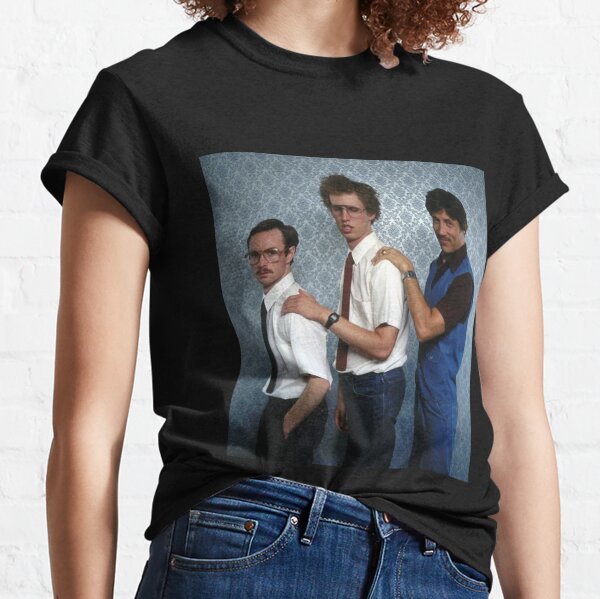 dynamite art Classic T-Shirt