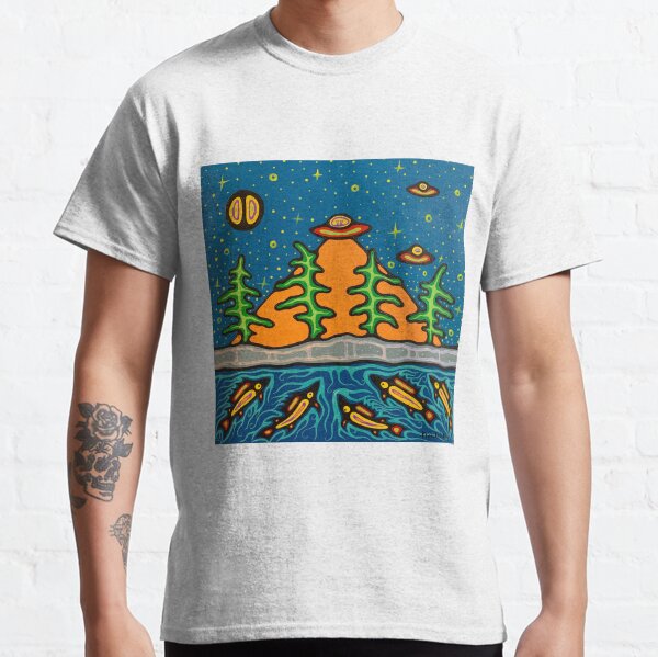 aliens and fish Classic T-Shirt