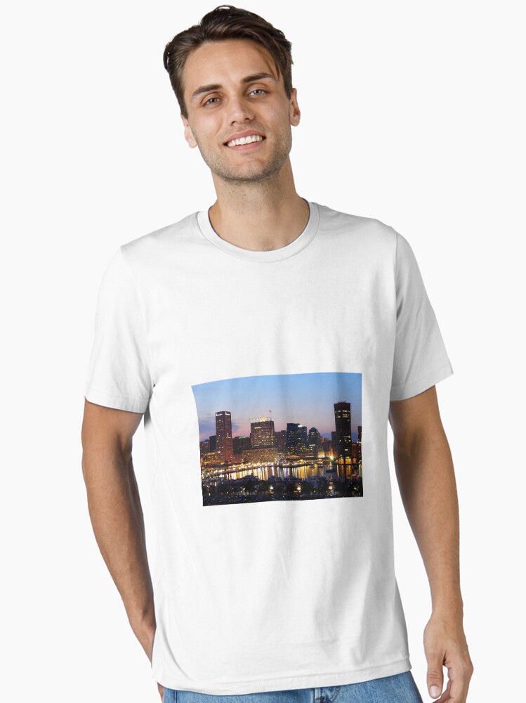 Baltimore Skyline Essential T-Shirt