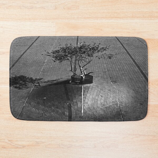 Item preview, Heroic tree designed and sold by frankuffmann.