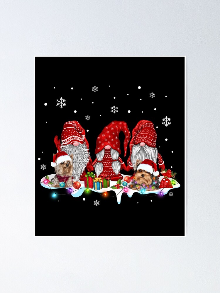 Three Gnomes In Red Costume Christmas Gift Funny X-Mas Tee T-Shirt Three Gnomes In Red Costume Christmas Gift Funny X-Mas Tee T-Shirt