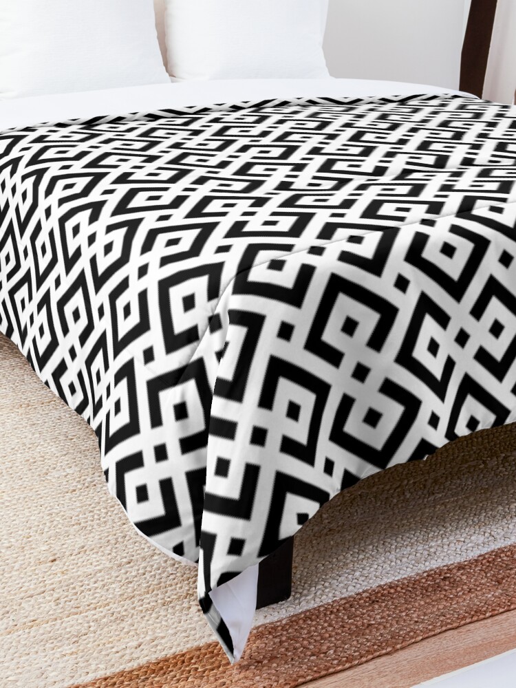 Alternate view of Trendy abstract Comforter