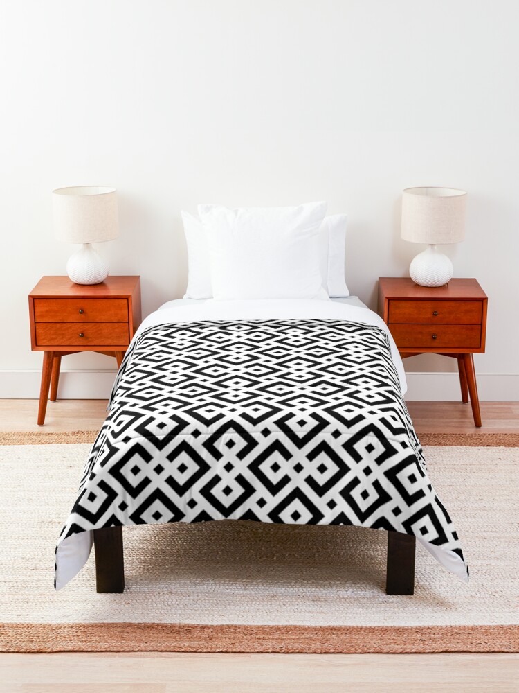 Alternate view of Trendy abstract Comforter