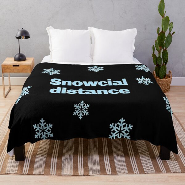 Artikelvorschau, Snowcial schwarz entworfen und verkauft von NancyArtDesigns.
