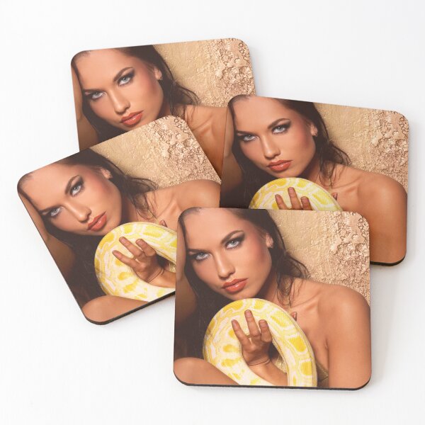 Item preview, Hermosa mujer desnuda designed and sold by Batartiste.