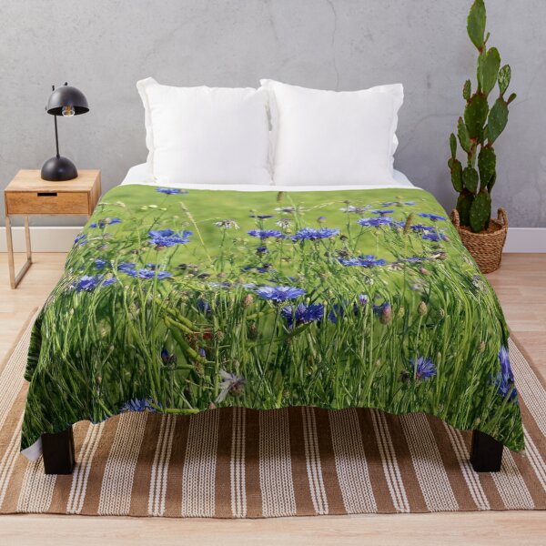 Artikelvorschau, Blaues Blumenmuster entworfen und verkauft von PriyanDecor.