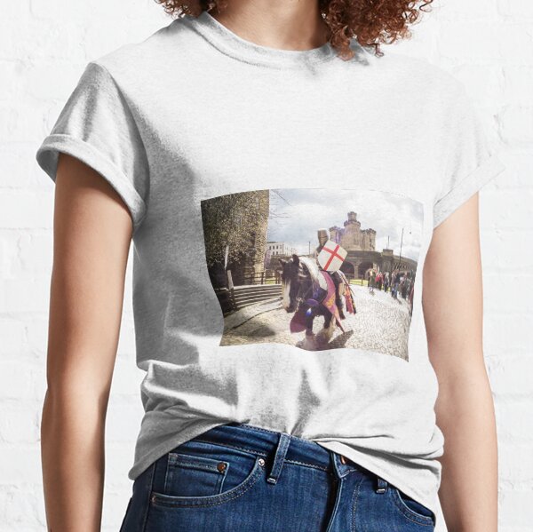 Knight defending Newcastle Castle Classic T-Shirt