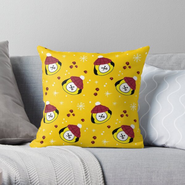 Yellow Puppy Chimmy Christmas Pattern BTS Jimin Throw Pillow