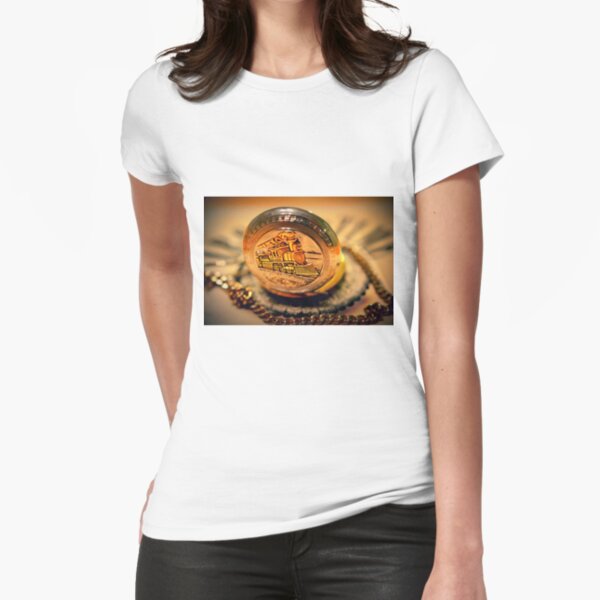 Fitted T-Shirt