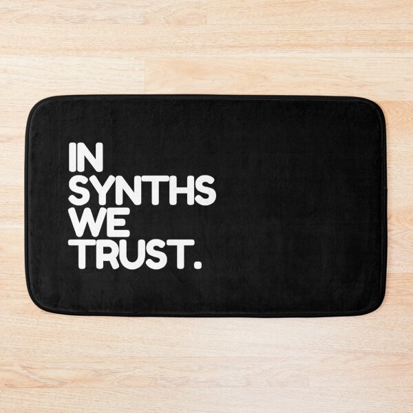 Artikelvorschau, In Synths vertrauen wir - Beatmaker entworfen und verkauft von thehonestjoe.