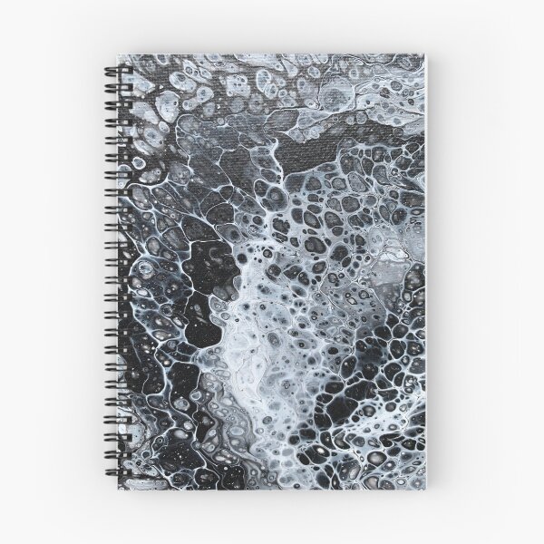 Aperçu de l'œuvre B & W3 créée et vendue par madebyemmishop.