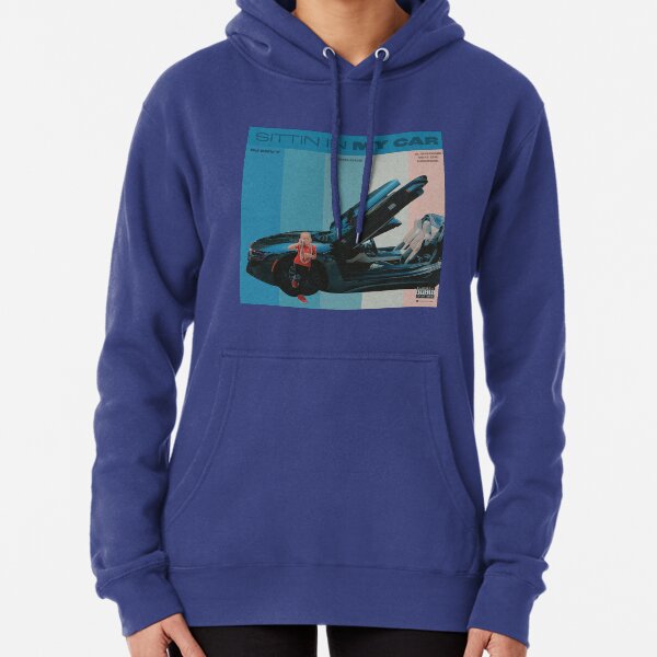 sittin in my car. Pullover Hoodie