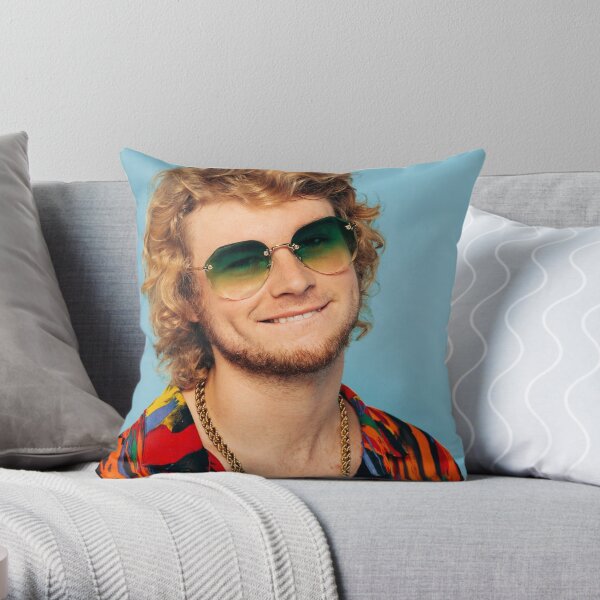 shining gravy Throw Pillow