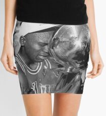 Michael Jordan (Championship Trophy BW) Mini Skirt