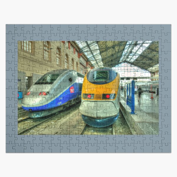Vista previa del artículo con la obra «Los trenes de Marsella de Grande Vitesse», diseñado y vendido por hawkie.