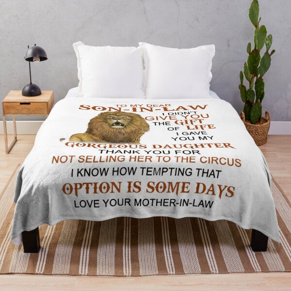 https://ih1.redbubble.net/image.1861798691.6377/ur,blanket_large_bed,square,x600.1.jpg