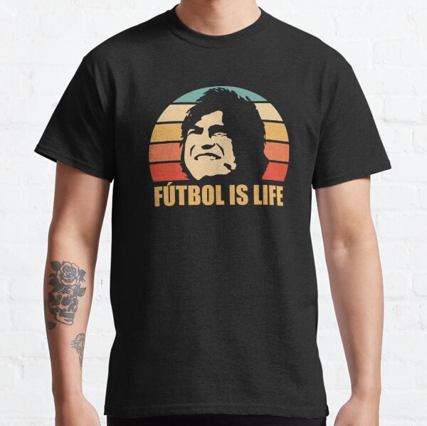 FUTBOL IS LIFE Classic T-Shirt