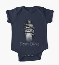 Blinde weinender Engel nicht Baby Body Kurzarm