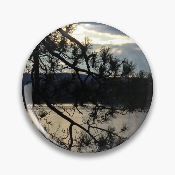 Aperçu de l'œuvre Crépuscule au lac Brome créée et vendue par heatherfriedman.