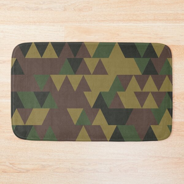 Artikelvorschau, Geometric woodland camo mosaic with triangular elements entworfen und verkauft von acidmit.