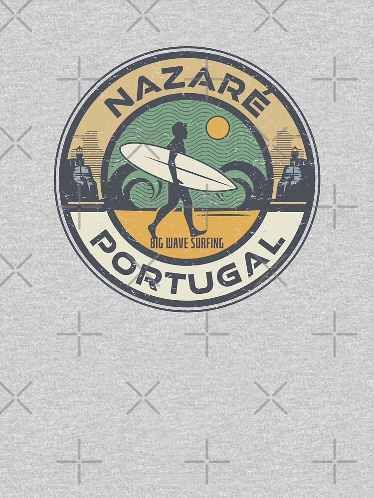 Thumbnail 7 von 7, Classic T-Shirt, Nazare, Portugal designt und verkauft von studio838.