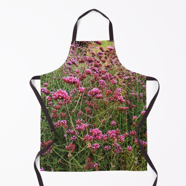 Artikelvorschau, Blumen Landschaft entworfen und verkauft von OMdesigns93.