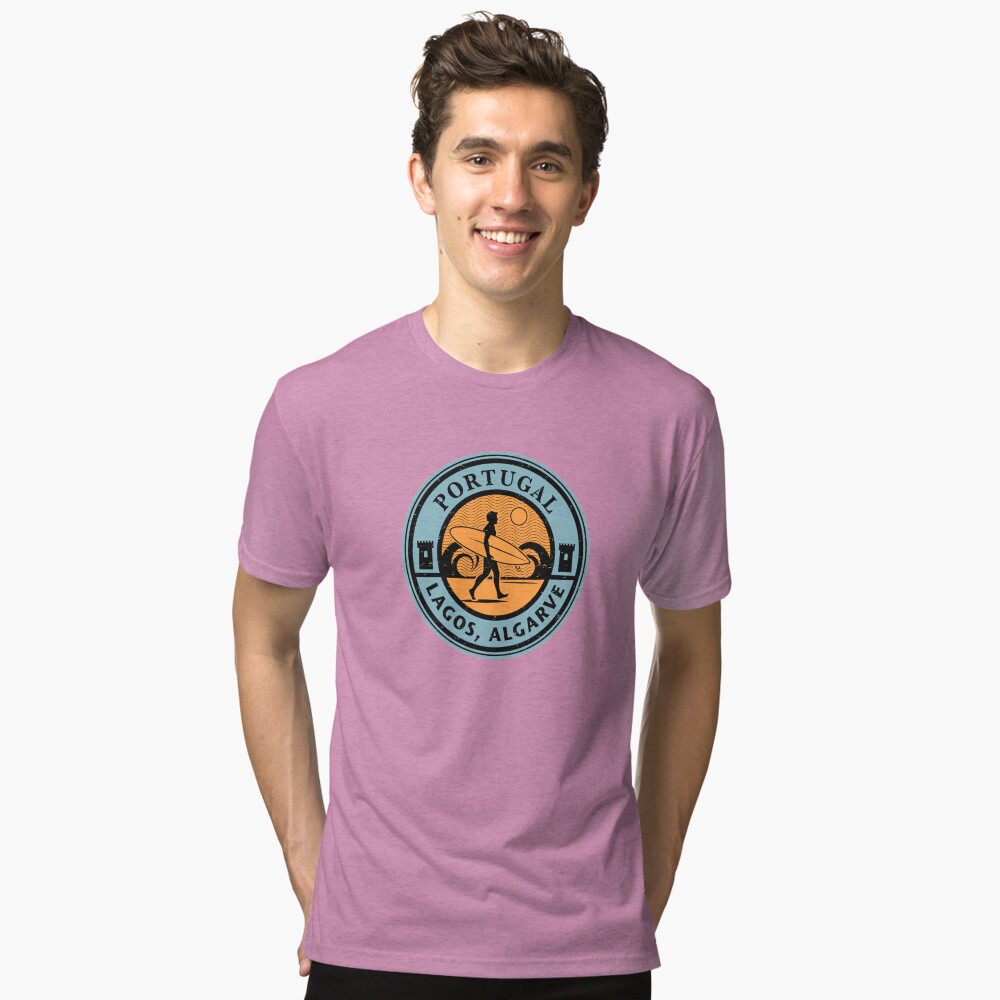 Artikel-Vorschau von Vintage T-Shirt, designt und verkauft von studio838.