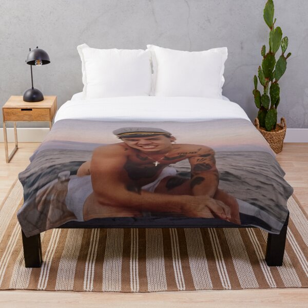 Harry Smilling In The Ship Throw Blanket