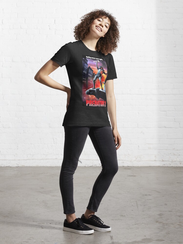 Alternate view of Predator 2: Hunting season opens again Essential T-Shirt