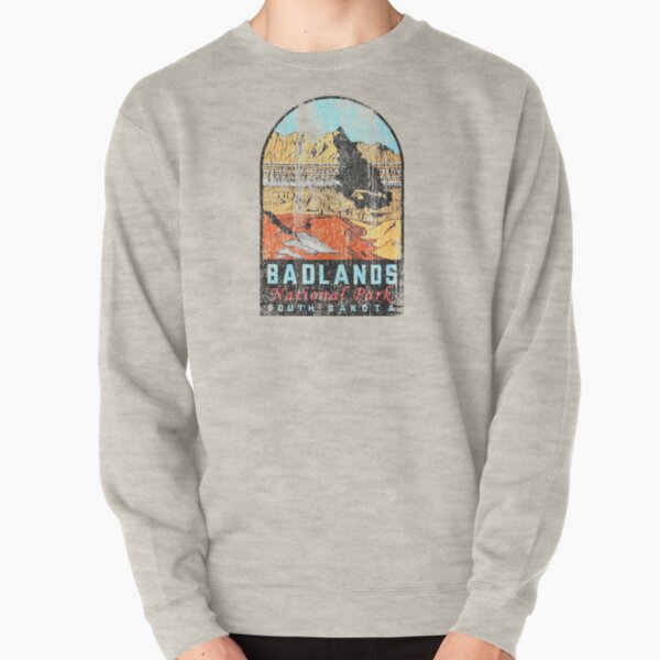 Badlands National Park Vintage Travel Decal Pullover Sweatshirt
