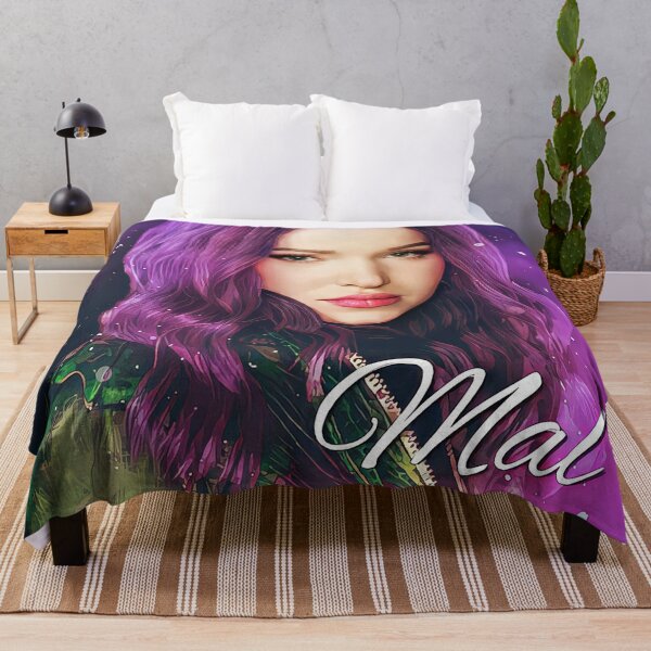 Mal Purple Pink Princess - Descendants 3 Throw Blanket