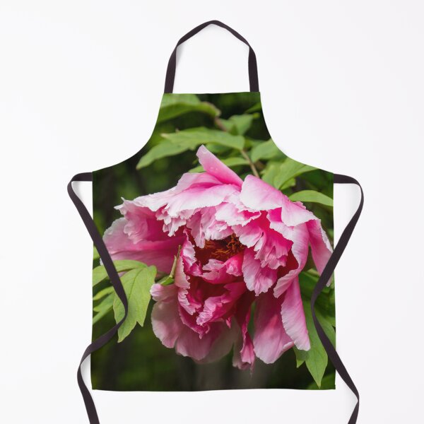 Aperçu de l'œuvre Pétales ébouriffés dans de nombreuses nuances de rose - Une fleur de pivoine très voyante créée et vendue par Georgia Mizuleva.