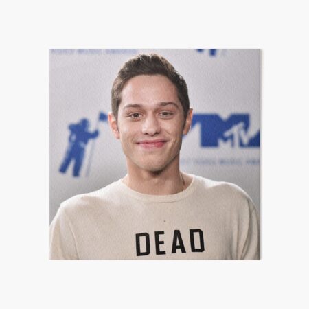 Artikel-Vorschau von Pete Davidson lächelt, designt und verkauft von Karsmultifam.
