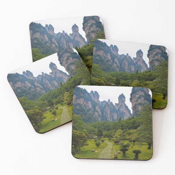Aperçu de l'œuvre Parc Zhangjiajie créée et vendue par Rebecca Angele.
