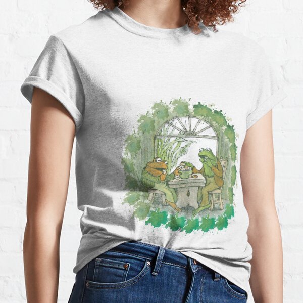 Frog and toad on table Classic T-Shirt
