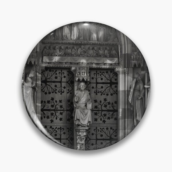 Artikelvorschau, Stunning sculptural church portal from Strasbourg.Protestant Church of St. Peter the Younger.  entworfen und verkauft von Alexander Sorokopud.