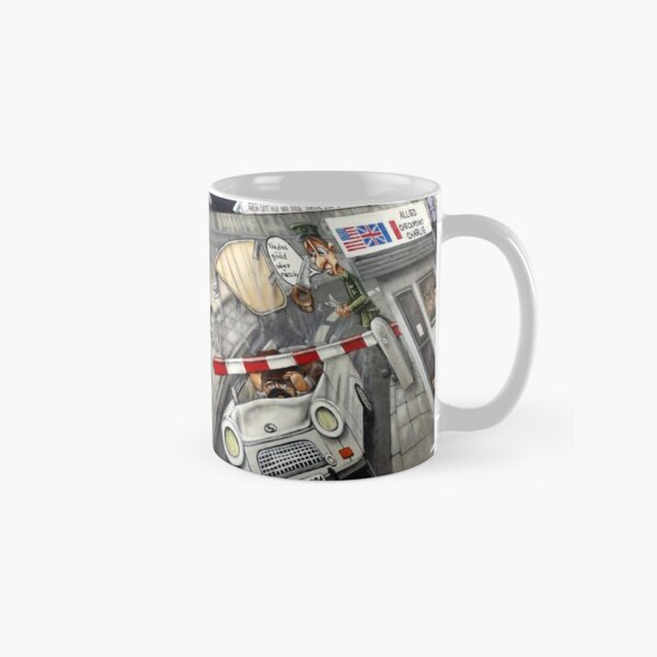 Checkpoint Charlie, Berlin Wall Classic Mug
