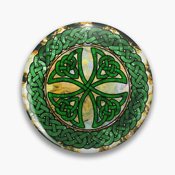 Celtic Shield Knot - Green and Gold Art Pin