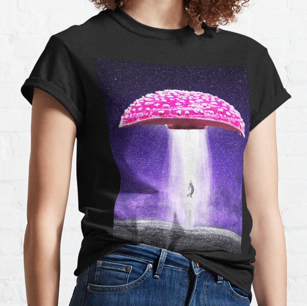 Magic Mushroom UFO Classic T-Shirt