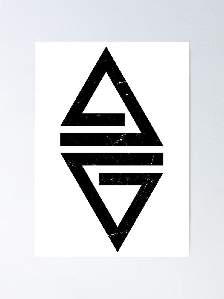 Tattoo uploaded by Joe • Triple triangle. (via IG - vncii) #Triangle  #TriangleTattoos #TriangleTattoo #Geometry #Geometric • Tattoodo