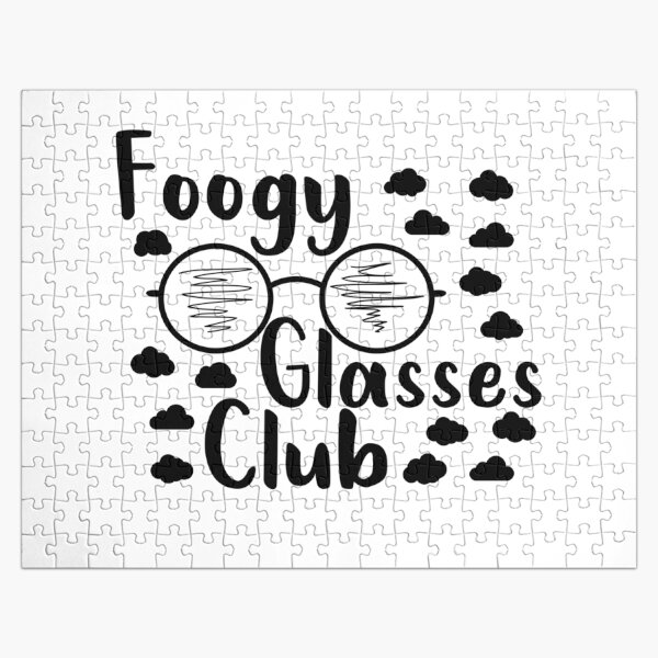 Artikel-Vorschau von Lustige neblige Brille Club Est. 2020 Zitat für alle, die es hassen, eine Maske zu tragen und ihre Brille neblig zu machen, designt und verkauft von yusufdehbi.