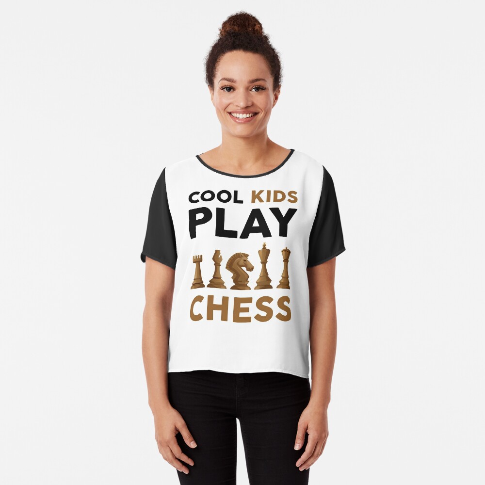  Chess Player - Cool Kids Play Chess T-Shirt : Clothing