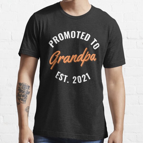 Mens Classic T-shirt Promoted To Grandpa Est 2021 Short Sleeve Tee Black