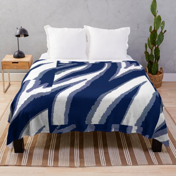 Aperçu de l'œuvre Motif géographique abstrait bleu Zebra Mod créée et vendue par ChromaticAddict.