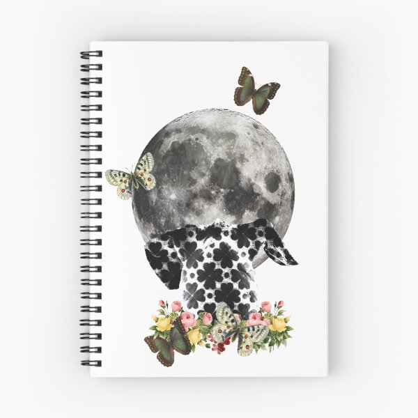 Aperçu de l'œuvre Holy Doggy créée et vendue par Kiki Collagist.